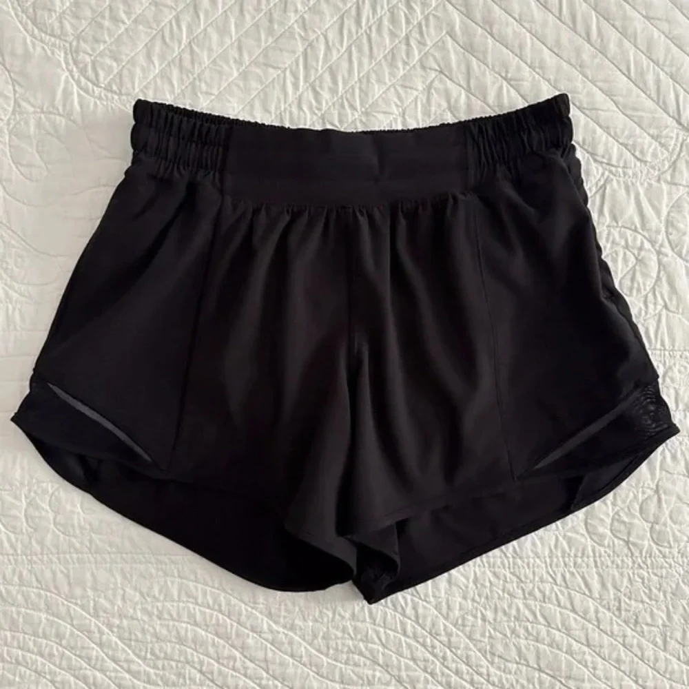 Lululemon Black Women's Hotty Hot Short Long 4” Size 6 W7ARLT - Picture 14 of 15
